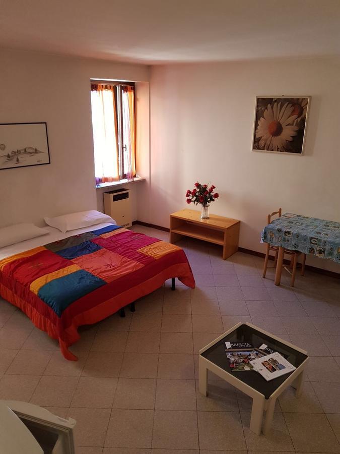 Casa Bagatta Apartment Desenzano del Garda Bagian luar foto